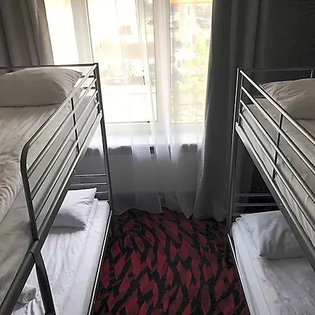 Hostal Loft Car Factory *