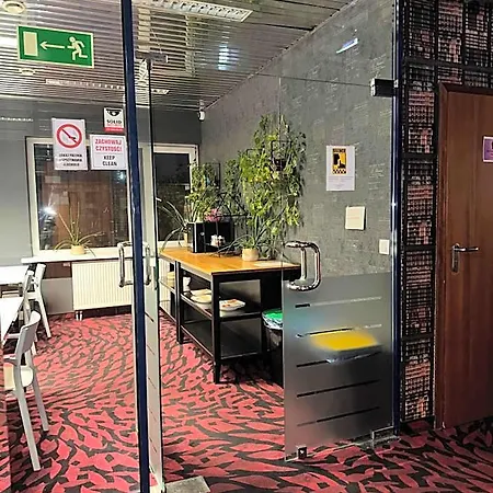 Hostal Loft Car Factory Varsovia