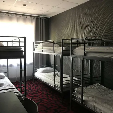 Loft Car Factory Hostel Warschau