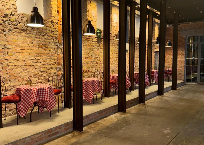 Loft Car Factory Hostel *